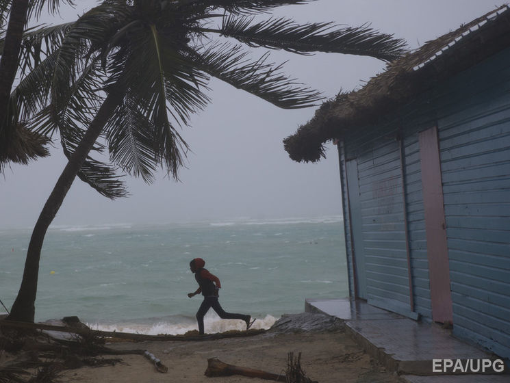 Из-за повреждения дамбы в Пуэрто-Рико эвакуируют 70 тыс. человек