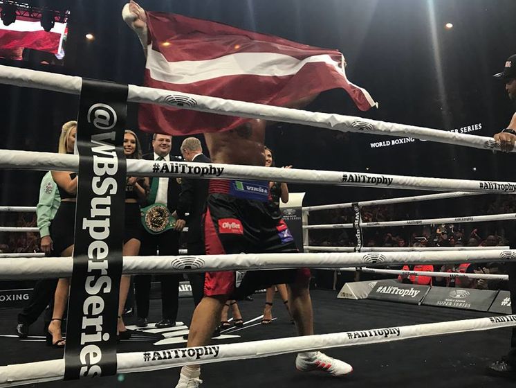 Соперником Усика в полуфинале Всемирной боксерской суперсерии станет латыш Бриедис