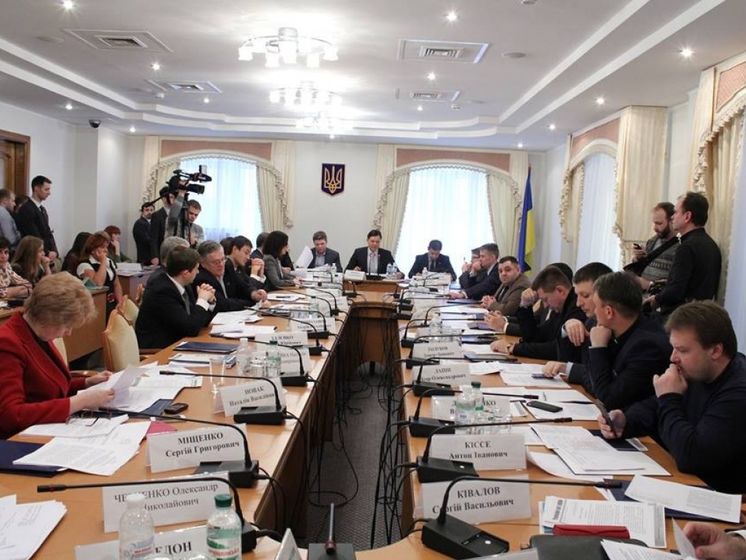 Поправка Лозового не будет распространяться на дела Майдана – комитет Рады по вопросам правовой политики