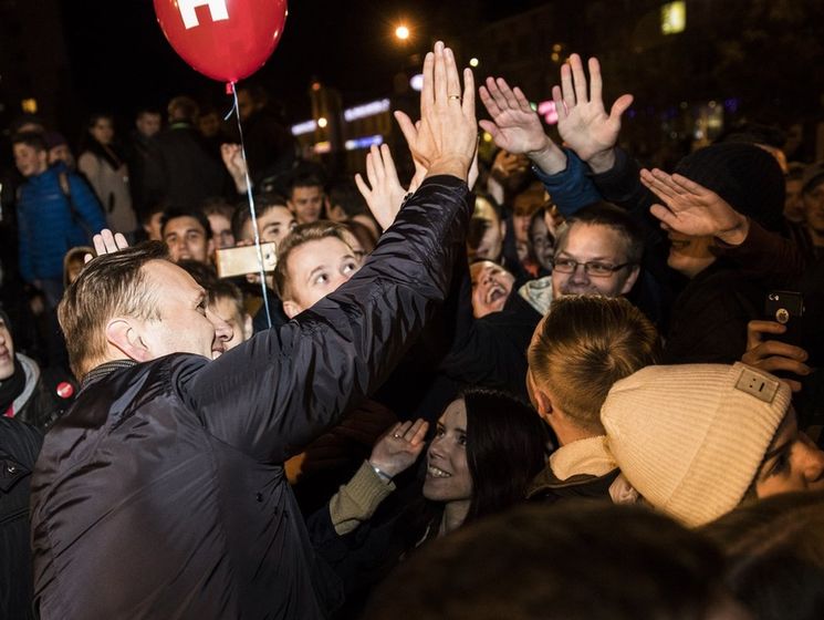 Координатору штаба Навального в Петербурге присудили 40 часов работ
