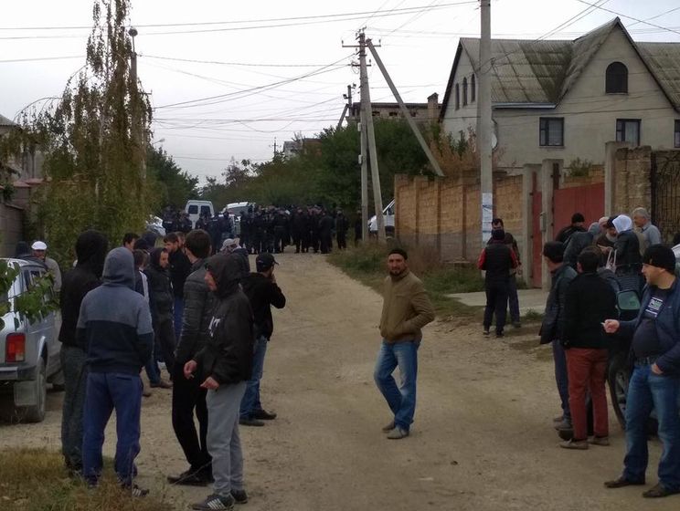 ﻿Деяких із затриманих у Бахчисараї кримськотатарських активістів сильно побили – адвокат