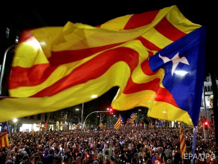 Правительство Испании приостановит автономию Каталонии