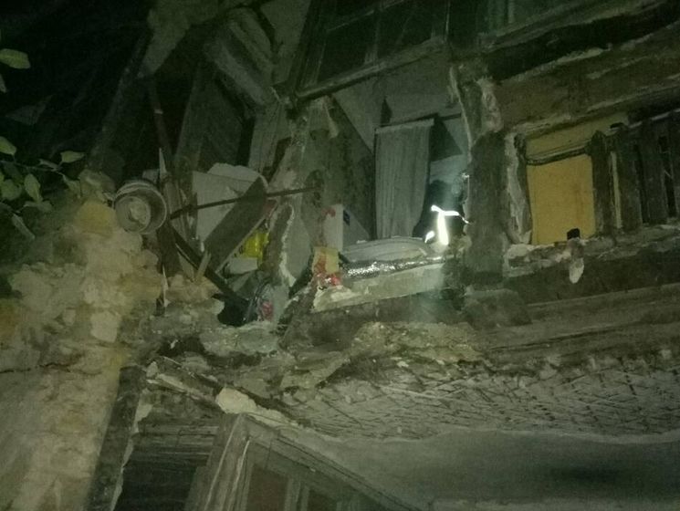 В Одессе обрушилась стена двухэтажного жилого дома