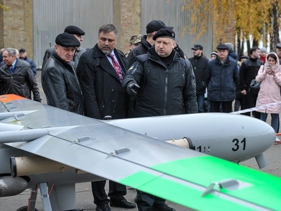 Турчинов надеется, что беспилотники украинского производства будут долетать до Камчатки
