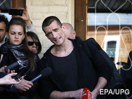 ﻿Павленський оголосив сухе голодування у в'язниці у Франції