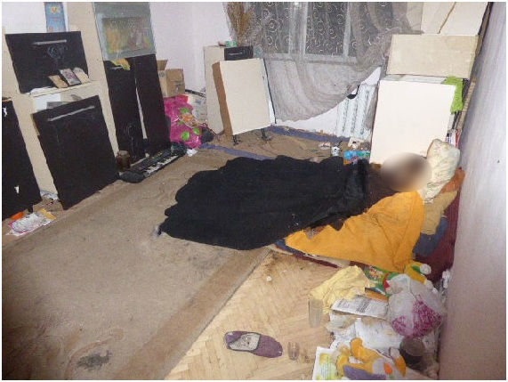 В киевской квартире обнаружили разлагающееся тело женщины