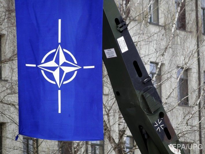 Глава представительства НАТО в Украине заявил, что сотрудничество Киева и Альянса продолжается, несмотря на вето Венгрии