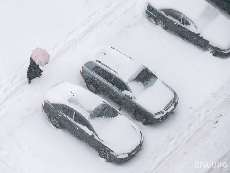 В Киеве запретили парковку на 67 улицах