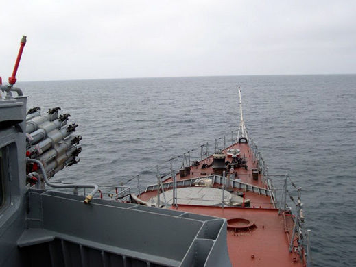 Россия привлекла для военных учений в Крыму 40 кораблей