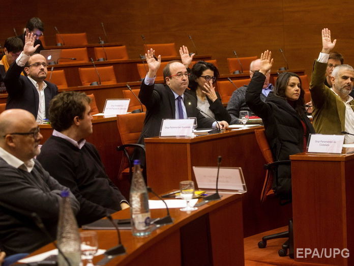Первое заседание новоизбранного парламента Каталонии пройдет 17 января