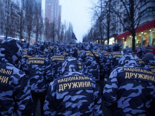 "Национальный корпус" провел в центре Киева посвящение своих дружин. Видео
