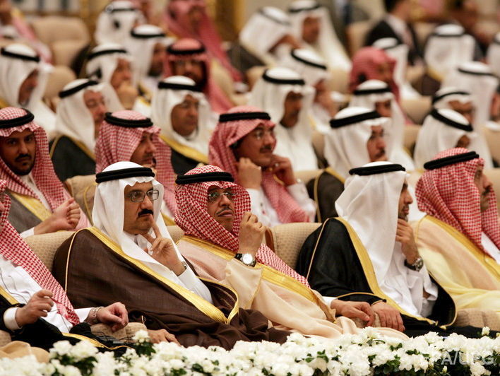 Задержанные саудовские принцы и чиновники вернули в казну около $107 млрд
