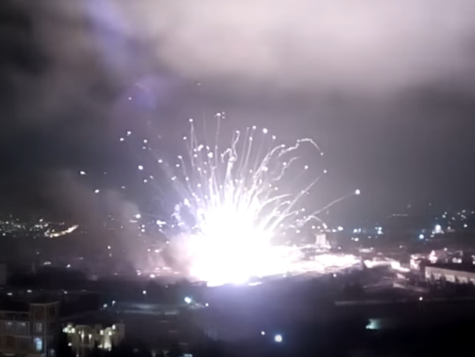На оборонном заводе в Баку произошел взрыв. Видео
