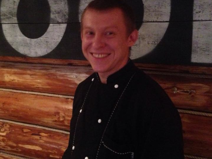 Убитый 10 февраля на автобусной остановке в Киеве мужчина оказался шеф-поваром одесского ресторана