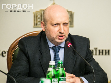 Турчинов отправил в Минюст письмо с требованием запретить Компартию