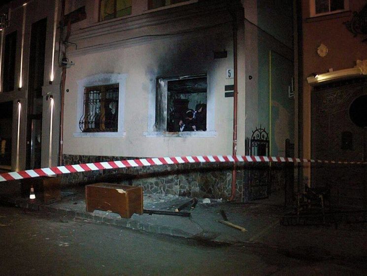 Нацполиция раскрыла оба нападения на офис Общества венгерской культуры Закарпатья – Князев