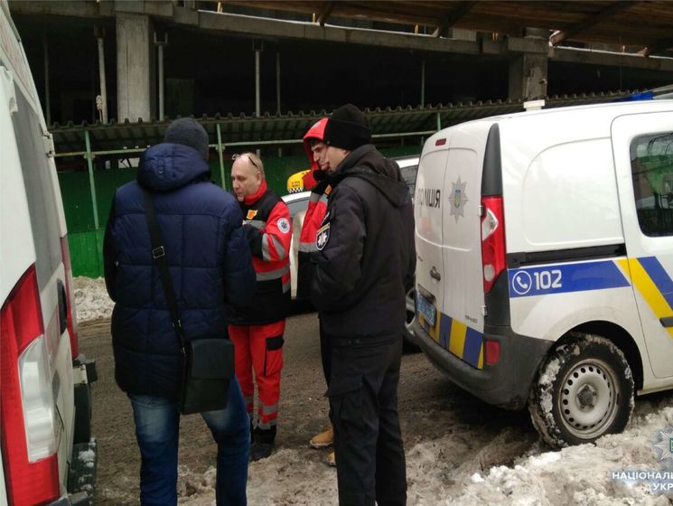 В правительственном квартале Киева зарезали мужчину