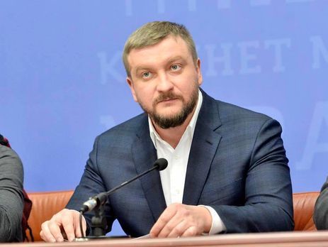 Петренко сообщил, что более 7 тыс. неплательщиков алиментов объявили в розыск