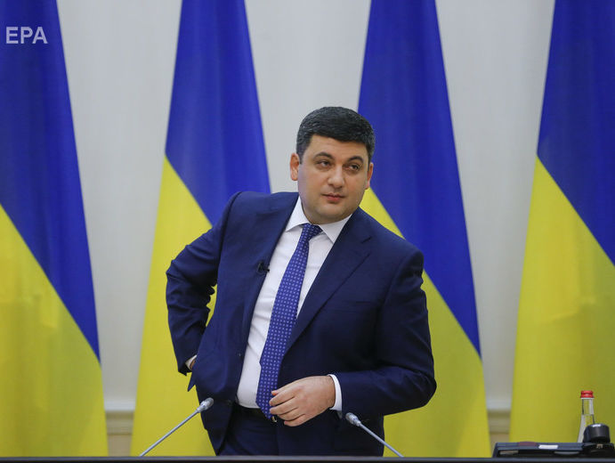 Гройсман о незаконном голосовании в Крыму: Выборы в Украине запланированы на март 2019 года, и на этом точка. Все остальное – фейк