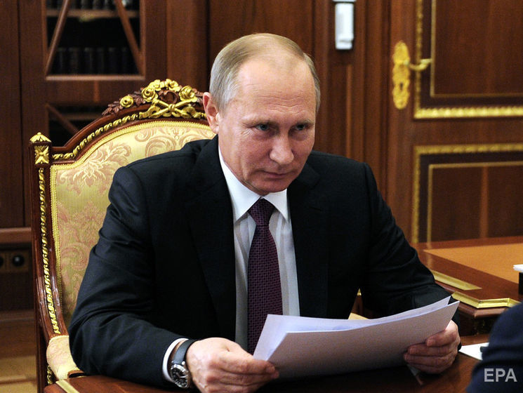 Путин поручил проработать список политзаключенных, переданный ему Собчак с просьбой о помиловании