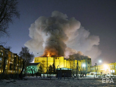 Слідчий комітет РФ порушив справу проти начальника рятувальників, які гасили пожежу в Кемерові