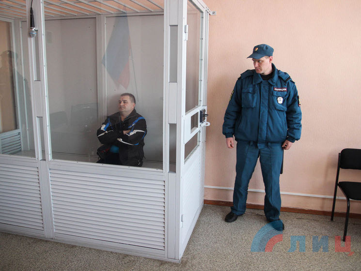 Сотрудника "народной милиции ЛНР" приговорили к 12 годам тюрьмы за шпионаж в пользу СБУ