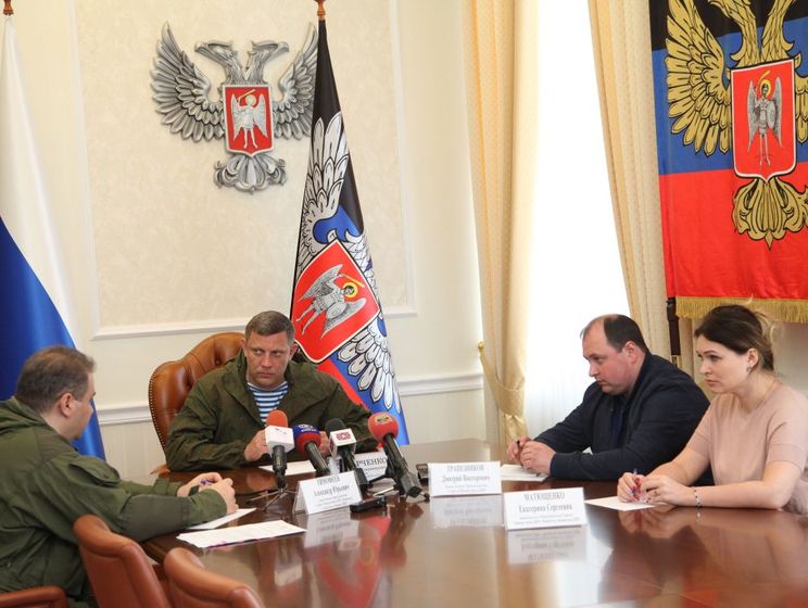 Захарченко заявил, что готов подписать документ о снятии торговых пошлин для группировки "ЛНР"