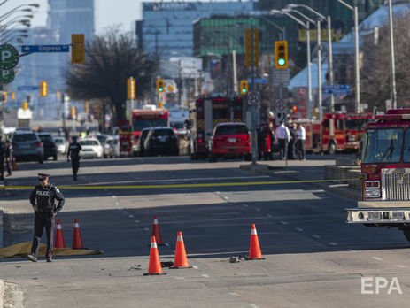 Полиция назвала имя подозреваемого в наезде на толпу в Торонто. Число жертв увеличилось до 10 человек