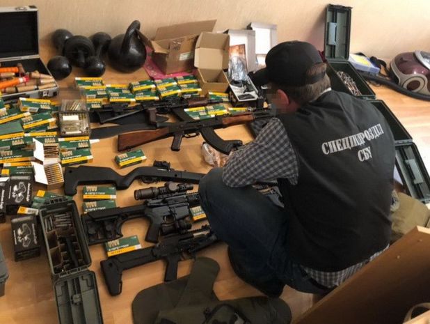 В Одессе СБУ разоблачила группировку, торгующую оружием