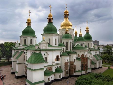 Більшість опитаних українців підтримує автокефалію православної церкви України – соцопитування