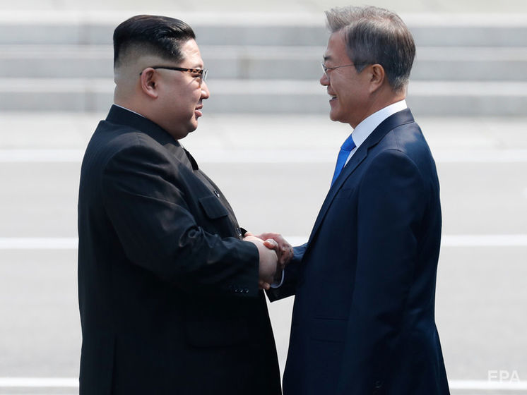 Лидеры Южной Кореи и КНДР начали переговоры в демилитаризованной зоне