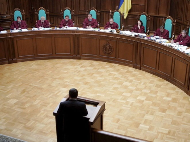 Конституционный Суд Украины признал неконституционным закон о всеукраинском референдуме &ndash; СМИ