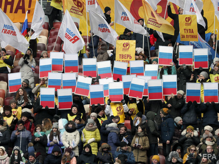 45% россиян считают, что худшие времена для РФ еще впереди – опрос