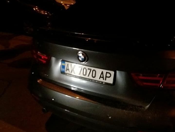 Пойманный с признаками опьянения брат участницы смертельного ДТП в Харькове Зайцевой припарковался на тротуаре – полиция