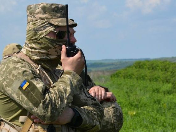 На Донбассе боевики пытались окружить опорный пункт ВСУ, пропали два украинских бойца – штаб операции Объединенных сил