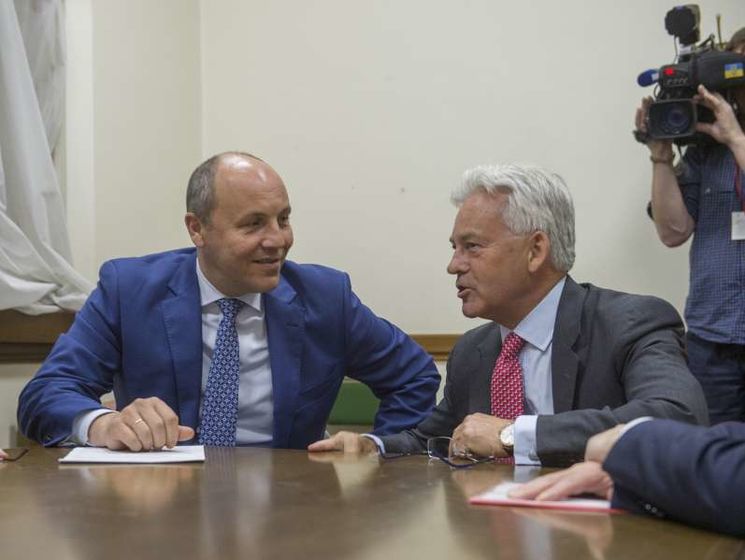 Парубий обсудил с британским министром вопрос ужесточения санкций против России