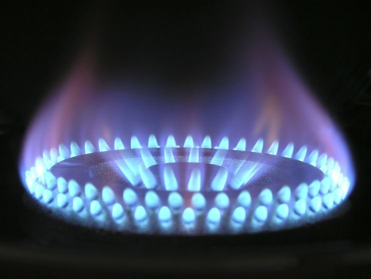 Суд восстановил действие втрое большей нормы потребления газа для населения Украины без счетчиков