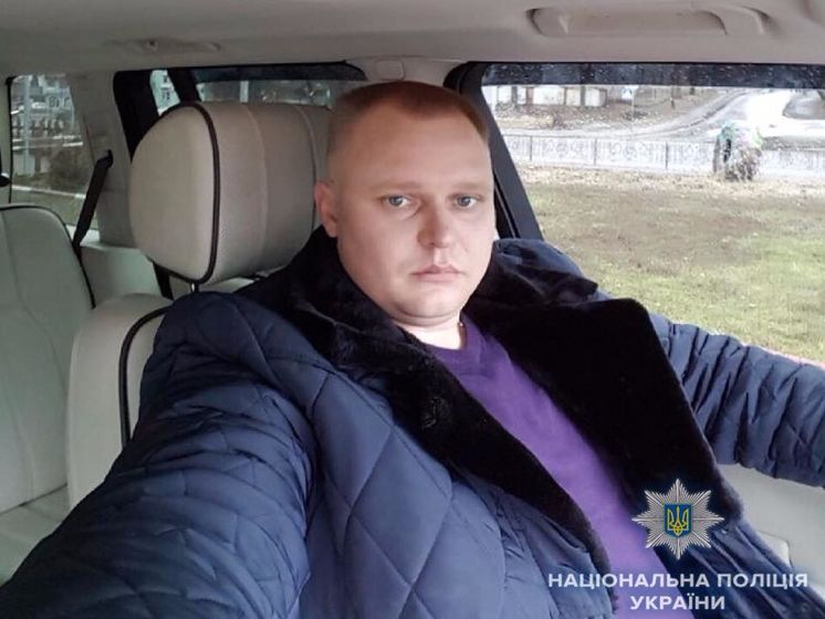 ﻿Поліція Києва розшукує шлюбного афериста, який утік з-під варти