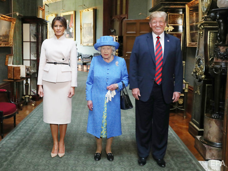 Трамп о встрече с Елизаветой II: У нас возникло это замечательное, большое ощущение