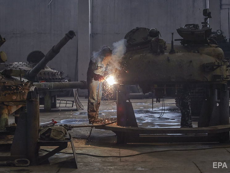"Укроборонпром" о проникновении блогеров на танкоремонтный завод: Снятые на видео танки &ndash; избыточное имущество ВСУ