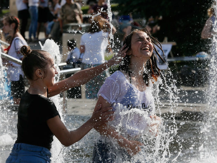 На выходных украинцев ожидает теплая и сухая погода &ndash; синоптик