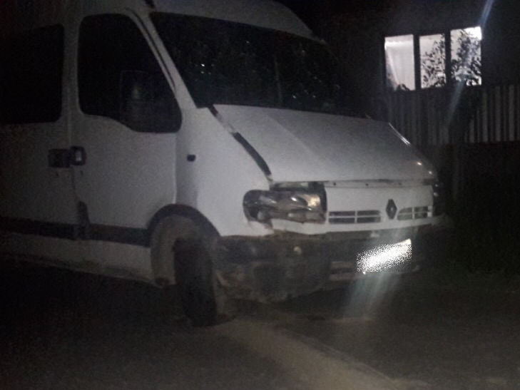В Закарпатье пьяный водитель совершил ДТП и скрылся, покинув травмированных детей – полиция