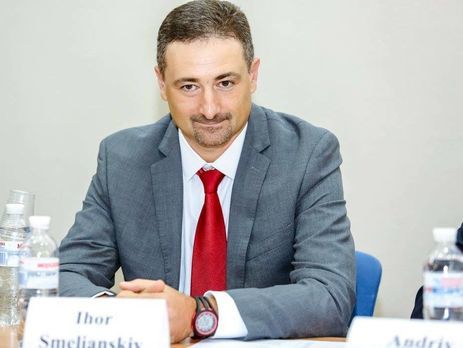 Мининфраструктуры подписало новый контракт с главой "Укрпошти" Смелянским