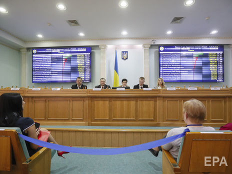 Насиров – 997 грн, Смешко – 4 грн. Комитет избирателей Украины подсчитал, сколько потратили кандидаты в президенты на каждый голос