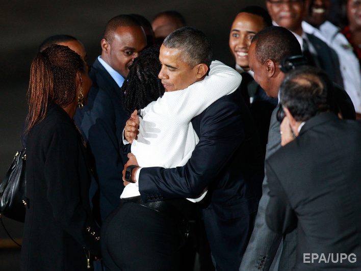 Обама встретился с родственниками в ходе визита в Кению