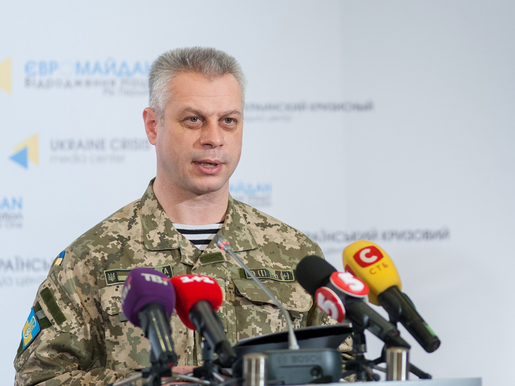 Спикер АП Лысенко: За прошедшие сутки на Донбассе погибли двое украинских военных, ранены семеро