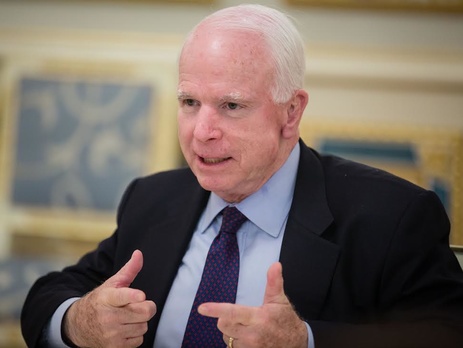 Сенатор Маккейн осудил готовящиеся боевиками 