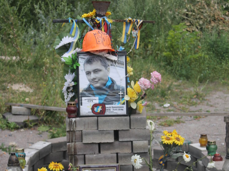 Суд отпустил под домашний арест снайпера "Омеги", подозреваемого в убийстве героя Небесной сотни Храпаченко