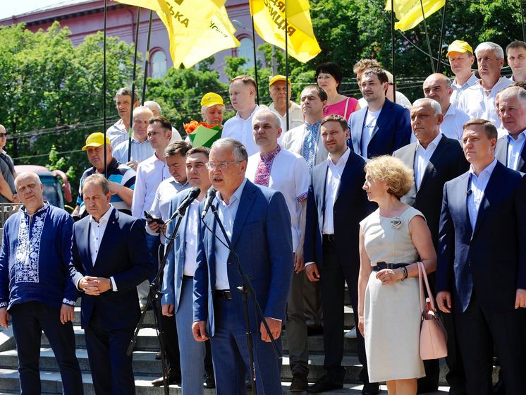 ﻿Гриценко заявив, що "Громадянська позиція" і "Рух нових сил" підуть на вибори окремо