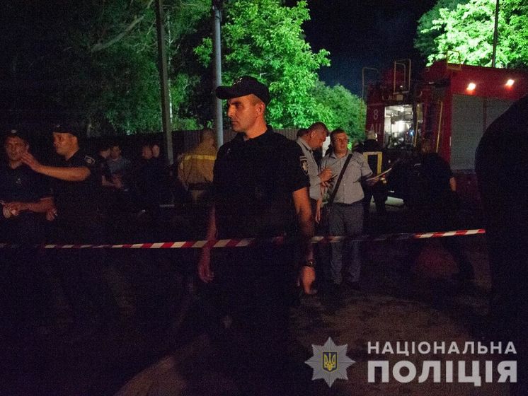 ﻿Пожежа в Одесі: попередня причина загоряння – занесення вогню ззовні, поліція відкрила провадження за статтею про умисне вбивство